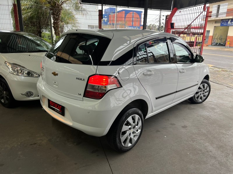 AGILE 1.4 MPFI LT 8V FLEX 4P MANUAL - 2011 - CAXIAS DO SUL