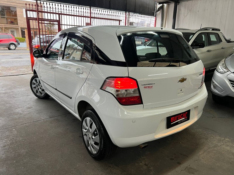 AGILE 1.4 MPFI LT 8V FLEX 4P MANUAL - 2011 - CAXIAS DO SUL