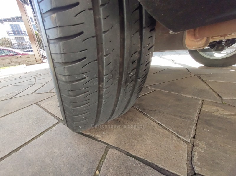 SPACEFOX 1.6 MI COMFORTLINE 8V FLEX 4P MANUAL - 2008 - CAXIAS DO SUL