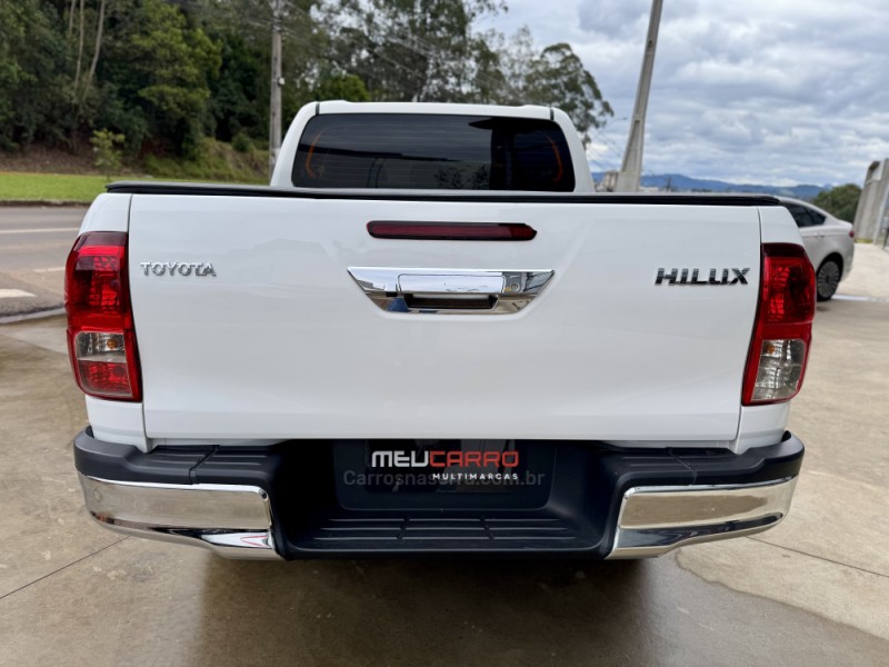 HILUX 2.8 4X4 CONQUEST CD TURBO DIESEL 4P AUTOMÁTICO - 2020 - LAJEADO