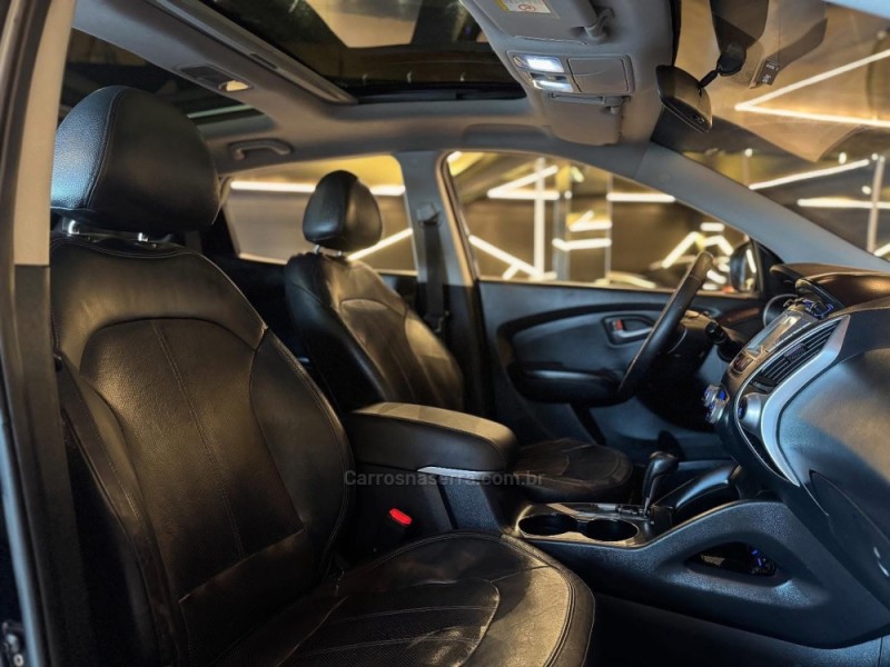 IX35 2.0 MPFI GLS 4X2 16V GASOLINA 4P AUTOMÁTICO - 2012 - NOVO HAMBURGO