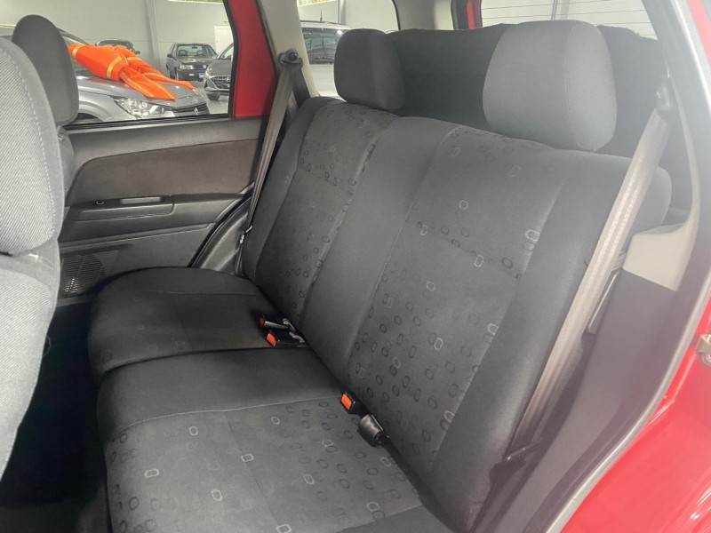 ECOSPORT 2.0 XLT 16V FLEX 4P MANUAL - 2004 - CARLOS BARBOSA