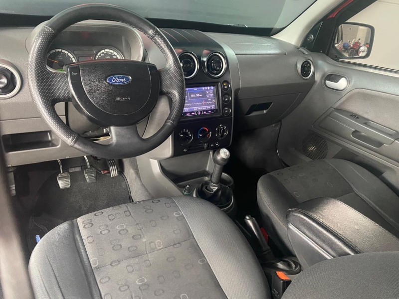 ECOSPORT 2.0 XLT 16V FLEX 4P MANUAL - 2004 - CARLOS BARBOSA