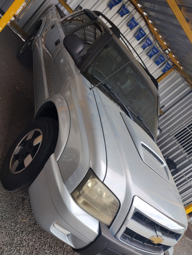 S10  - 2009 - SAPIRANGA