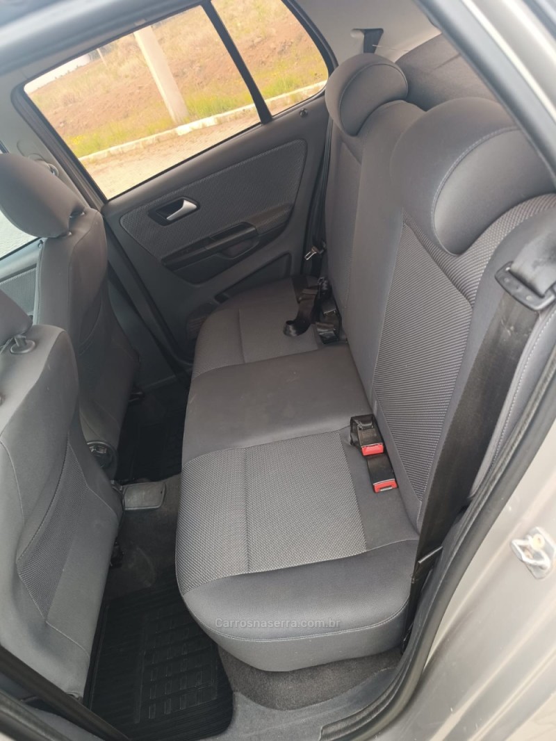 FOX 1.0 MI 8V FLEX 4P MANUAL - 2011 - IVOTI