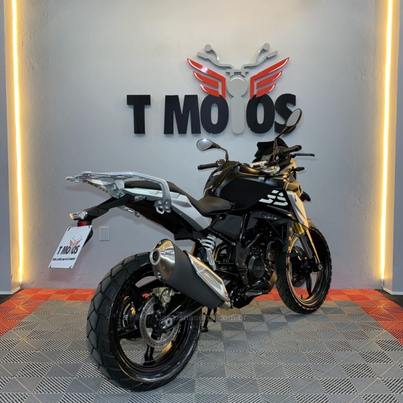G 310GS  - 2024 - PORTãO