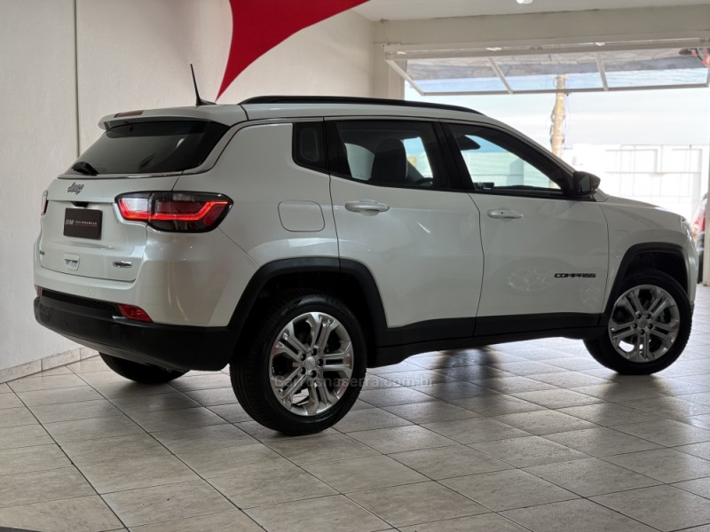 COMPASS 1.3 LONGITUDE T270 16V TURBO 4X2 FLEX 4P AUTOMÁTICO - 2022 - GUAPORé