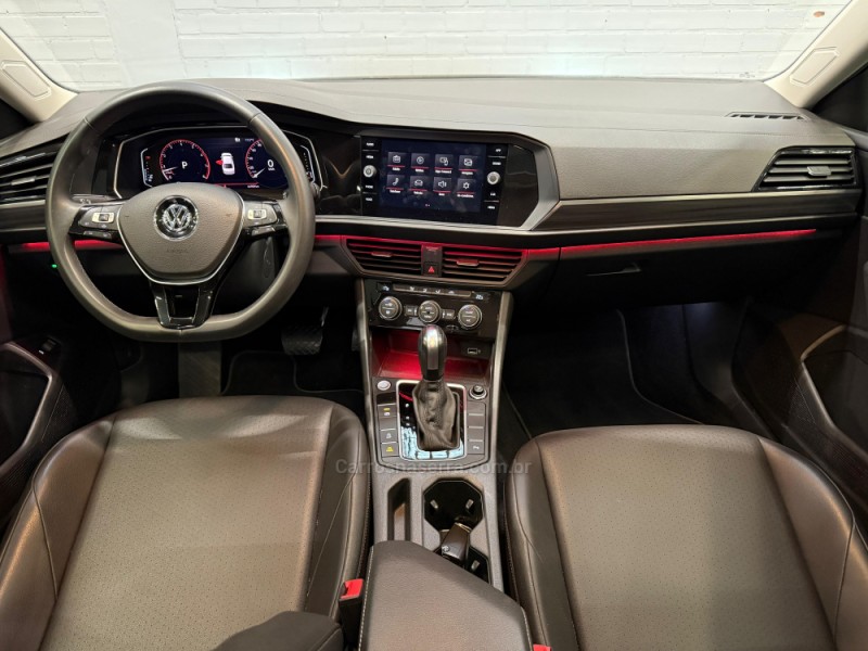 JETTA 2.0 COMFORTLINE FLEX 4P TIPTRONIC - 2020 - CAXIAS DO SUL