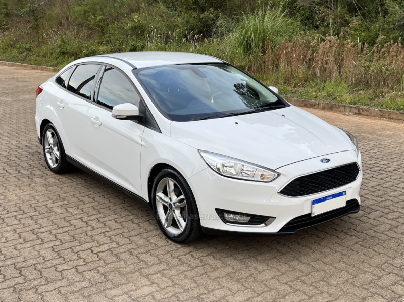 FOCUS 2.0 SE SEDAN 16V FLEX 4P AUTOMÁTICO - 2016 - NOVA BASSANO