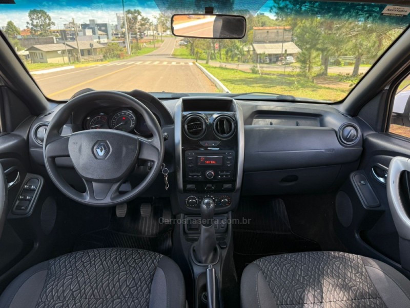 DUSTER OROCH 1.6 16V FLEX EXPRESSION 4P MANUAL - 2016 - VACARIA