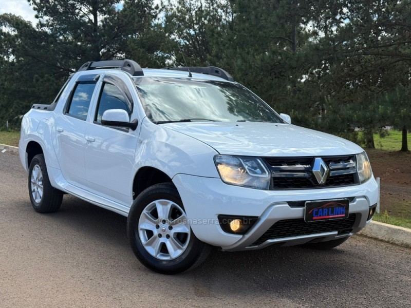 DUSTER OROCH 1.6 16V FLEX EXPRESSION 4P MANUAL - 2016 - VACARIA