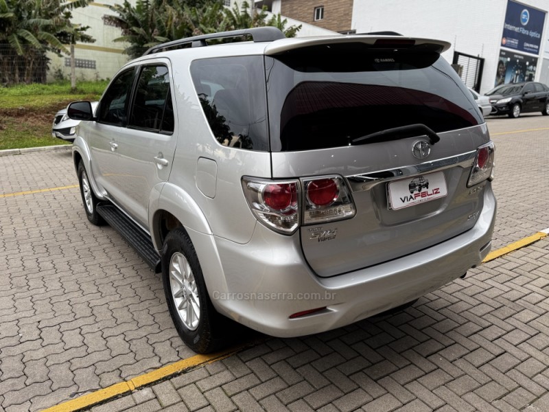 HILUX SW4 3.0 SRV 4X4 16V TURBO INTERCOOLER DIESEL 4P AUTOMÁTICO - 2013 - FELIZ