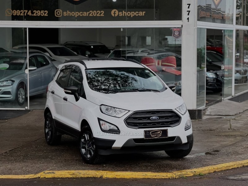 ECOSPORT 1.5 TIVCT FLEX FREESTYLE AUTOMÁTICO