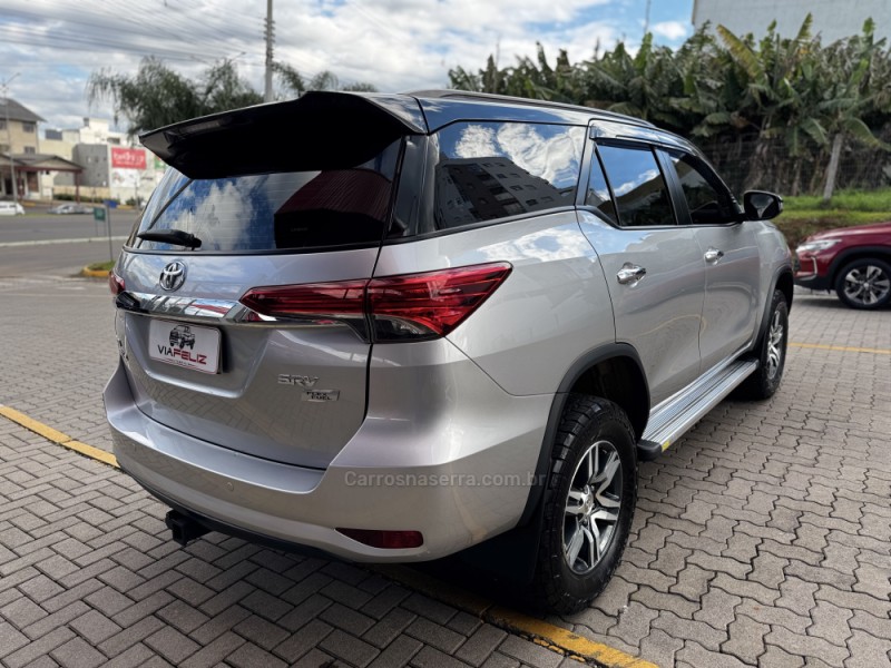 HILUX SW4 2.7 SRV 4X2 16V FLEX 7 LUGARES 4P AUTOMÁTICO - 2020 - FELIZ