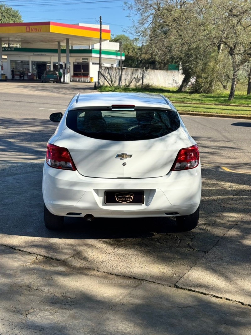 ONIX 1.0 12V FLEX 4P MANUAL - 2018 - MONTENEGRO