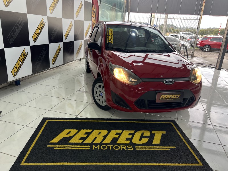 FIESTA 1.6 SE SEDAN 16V FLEX 4P MANUAL - 2011 - PORTãO