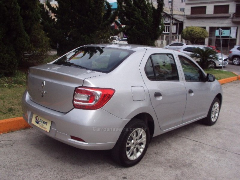 LOGAN 1.0 LIFE 12V FLEX 4P MANUAL - 2022 - CAXIAS DO SUL