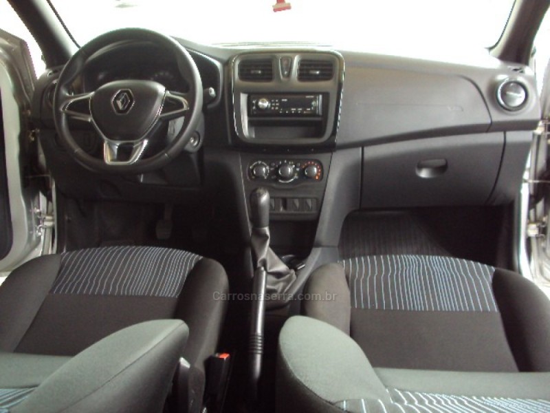 LOGAN 1.0 LIFE 12V FLEX 4P MANUAL - 2022 - CAXIAS DO SUL