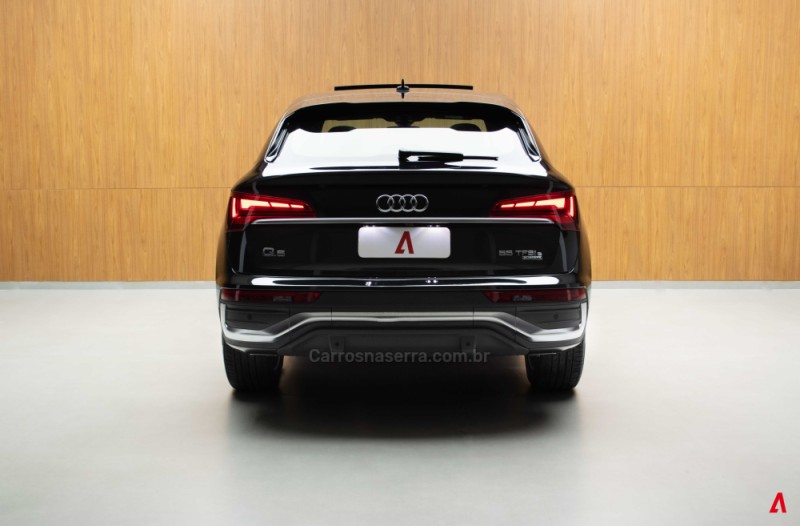 Q5 2.0 TFSI PERFORMANCE BLACK QUATTRO HÍBRIDO 4P AUTOMÁTICO - 2023 - GARIBALDI