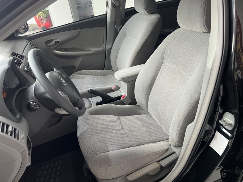 COROLLA 1.8 GLI 16V FLEX 4P AUTOMÁTICO - 2011 - PORTãO