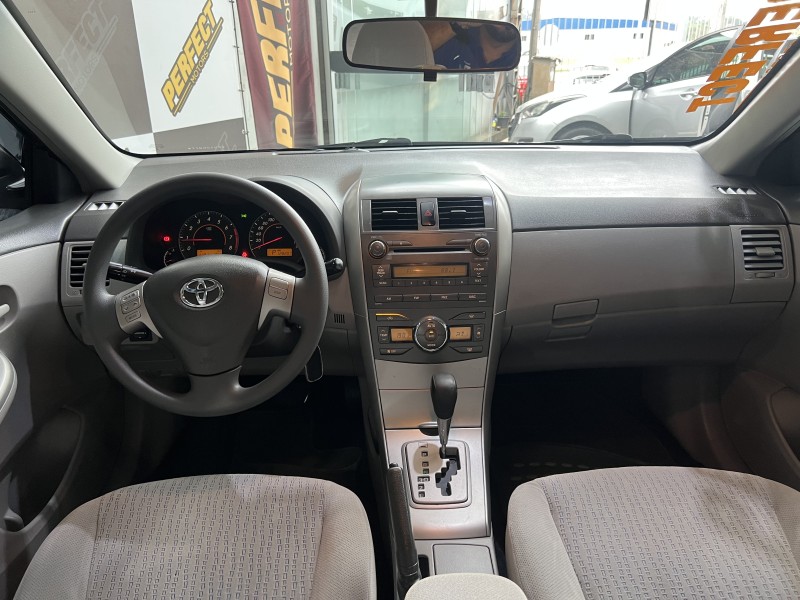 COROLLA 1.8 GLI 16V FLEX 4P AUTOMÁTICO - 2011 - PORTãO