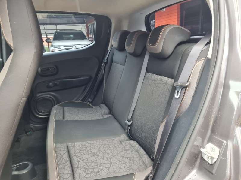MOBI 1.0 TREKKING 8V FLEX 4P MANUAL - 2024 - CANELA