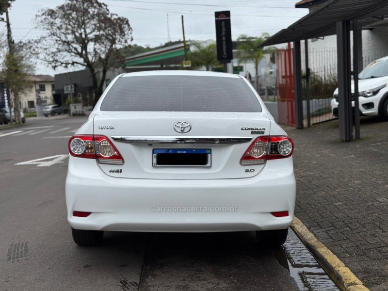 COROLLA 2.0 ALTIS 16V FLEX 4P AUTOMÁTICO - 2014 - PAROBé