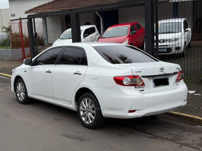COROLLA 2.0 ALTIS 16V FLEX 4P AUTOMÁTICO - 2014 - PAROBé