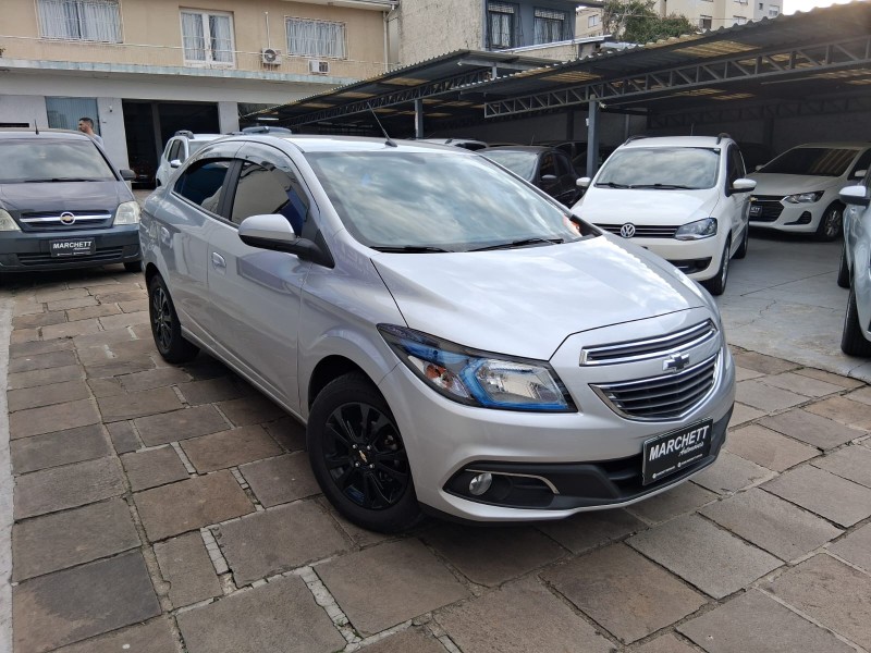 PRISMA 1.4 MPFI LTZ 8V FLEX 4P MANUAL - 2015 - CAXIAS DO SUL