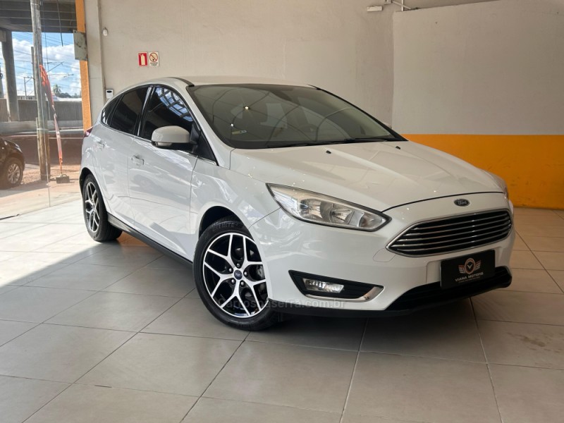 FOCUS 2.0 TITANIUM PLUS 16V FLEX 4P AUTOMÁTICO - 2016 - SAPUCAIA DO SUL