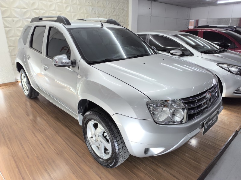 DUSTER 1.6 DYNAMIQUE 4X2 16V FLEX 4P MANUAL - 2013 - CAXIAS DO SUL