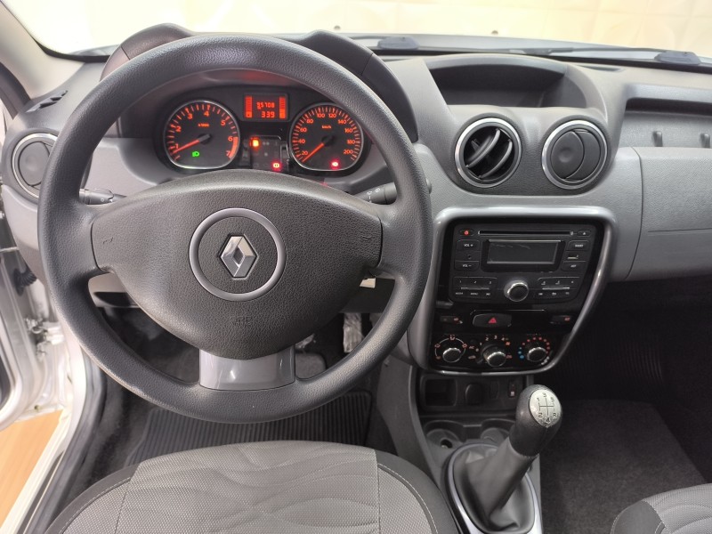 DUSTER 1.6 DYNAMIQUE 4X2 16V FLEX 4P MANUAL - 2013 - CAXIAS DO SUL