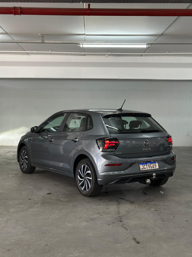 POLO 1.0 170 TSI 12V HIGHLINE FLEX 4P AUTOMÁTICO - 2025 - CAXIAS DO SUL