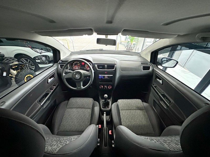 FOX 1.6 MI 8V FLEX 4P MANUAL - 2013 - CAXIAS DO SUL