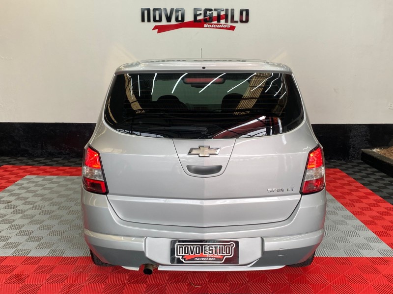 SPIN 1.8 LT 8V FLEX 4P MANUAL - 2014 - CAXIAS DO SUL