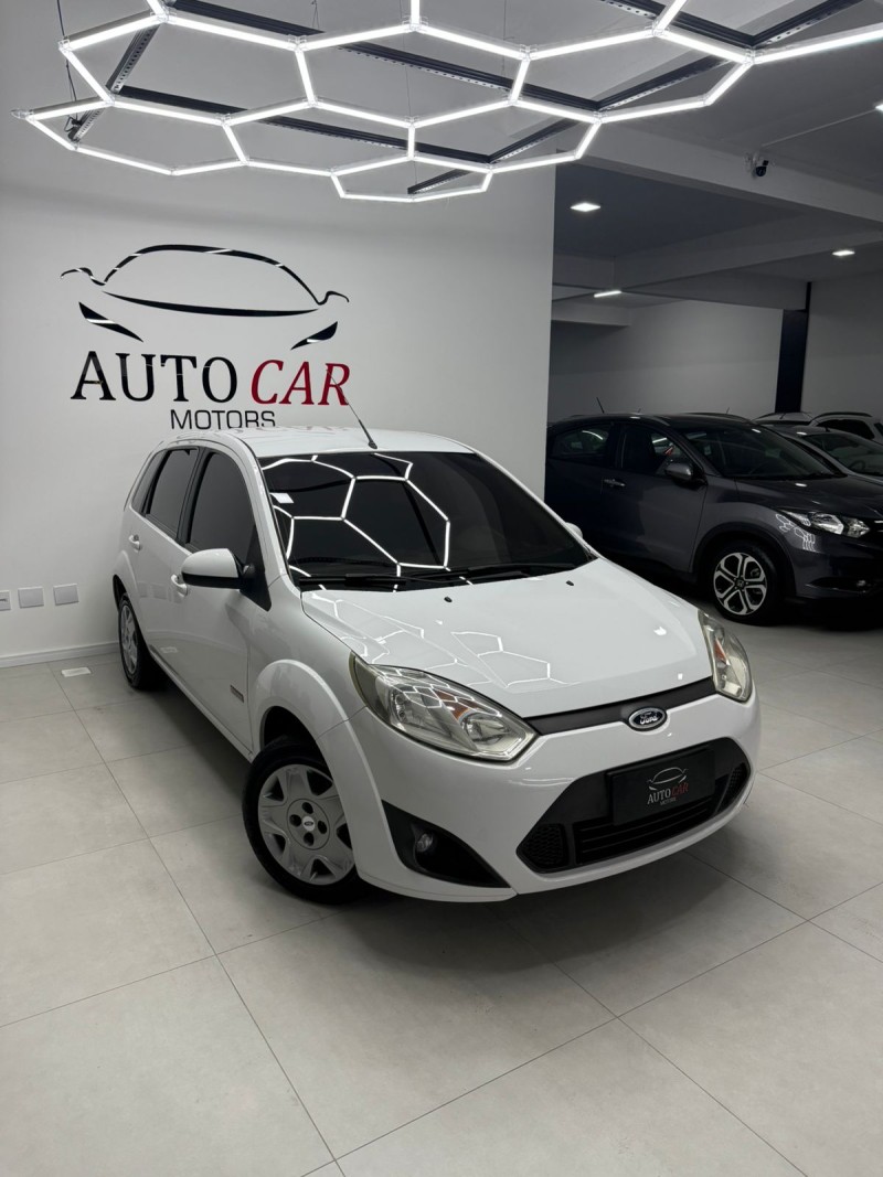fiesta 1.6 mpi class hatch 8v flex 4p manual 2012 caxias do sul