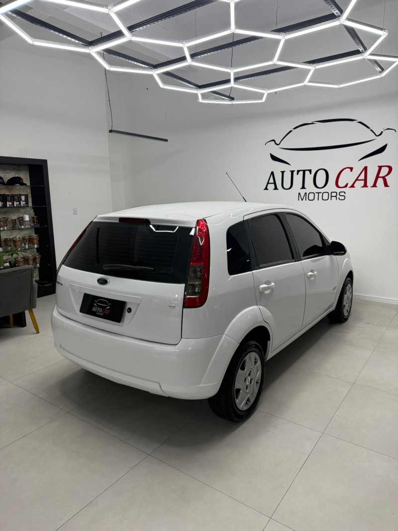 FIESTA 1.6 MPI CLASS HATCH 8V FLEX 4P MANUAL - 2012 - CAXIAS DO SUL