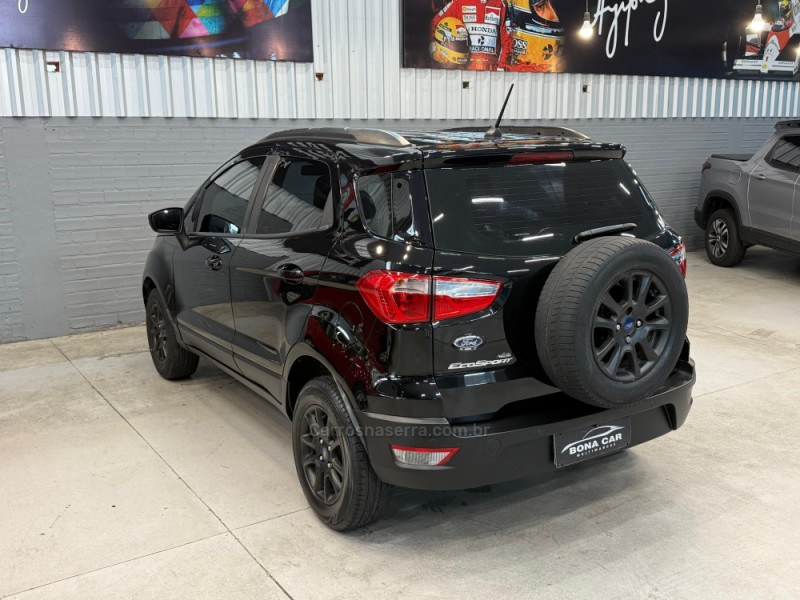 ECOSPORT 1.5 TIVCT FLEX SE MANUAL  - 2018 - CAXIAS DO SUL