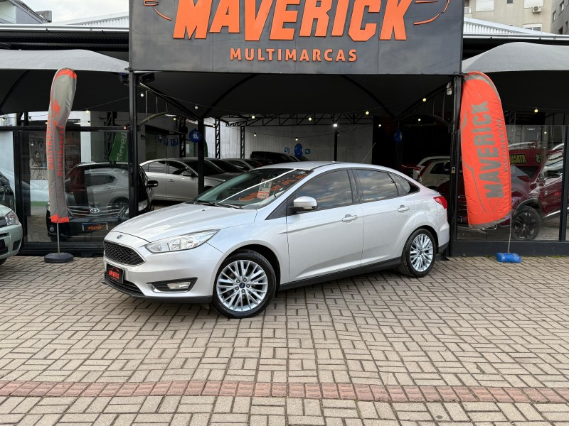 FOCUS 2.0 SE SEDAN 16V FLEX 4P AUTOMÁTICO - 2017 - LAGOA VERMELHA