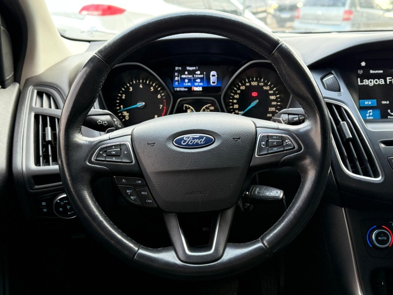FOCUS 2.0 SE SEDAN 16V FLEX 4P AUTOMÁTICO - 2017 - LAGOA VERMELHA