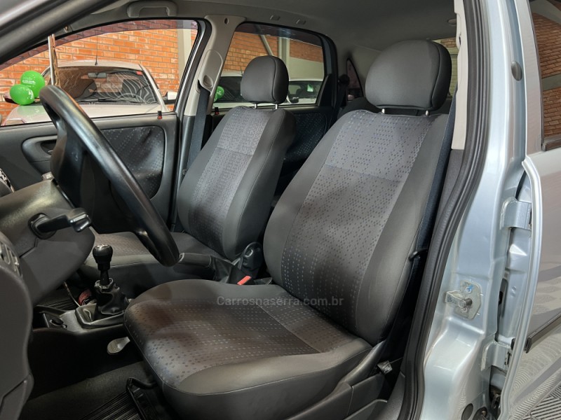 CORSA 1.4 MPFI MAXX 8V FLEX 4P MANUAL - 2010 - BENTO GONçALVES