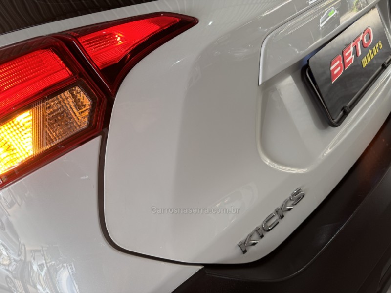 KICKS 1.6 S DIRECT 16V FLEX 4P AUTOMÁTICO - 2018 - NOVO HAMBURGO