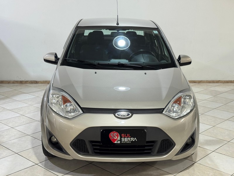 FIESTA 1.6 MPI SEDAN 8V FLEX 4P MANUAL - 2014 - CAXIAS DO SUL