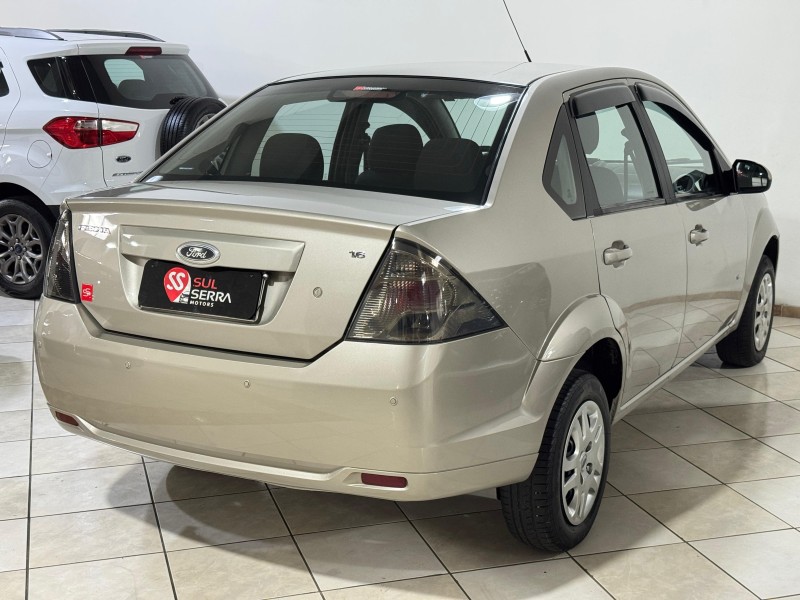 FIESTA 1.6 MPI SEDAN 8V FLEX 4P MANUAL - 2014 - CAXIAS DO SUL