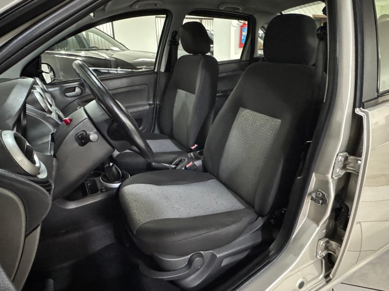 FIESTA 1.6 MPI SEDAN 8V FLEX 4P MANUAL - 2014 - CAXIAS DO SUL
