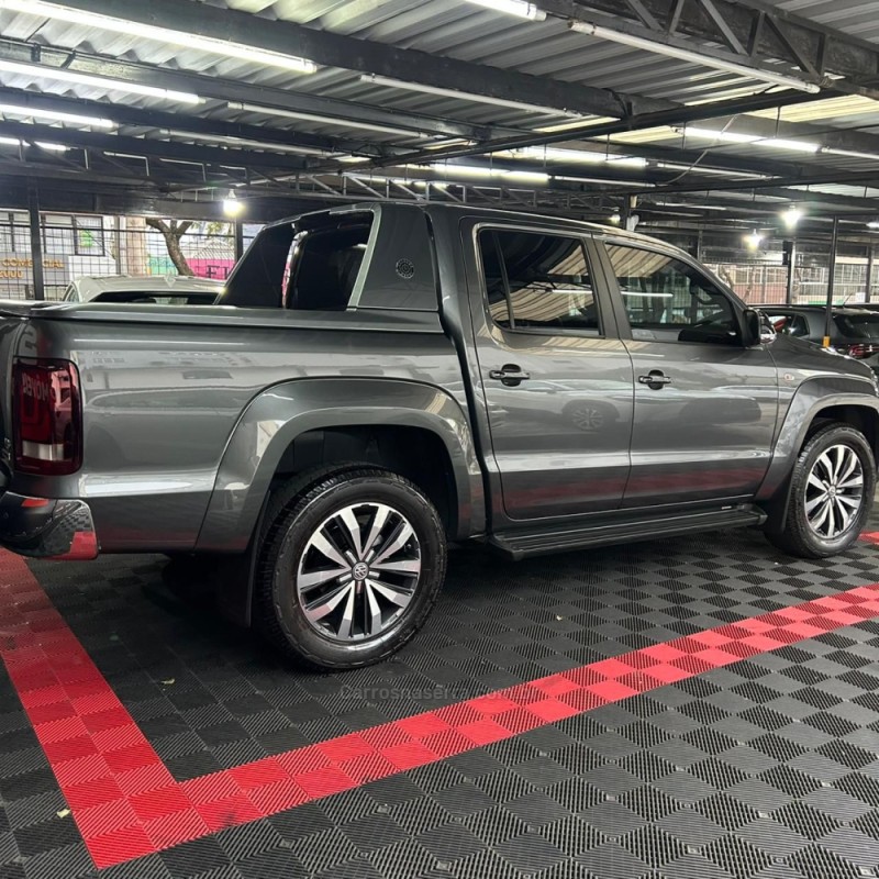 AMAROK 3.0 V6 EXTREME CD DIESEL 4X4 AT 4P AUTOMÁTICO - 2021 - PASSO FUNDO