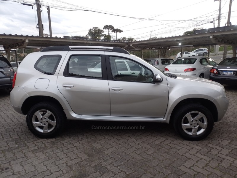 DUSTER 1.6 DYNAMIQUE 4X2 16V FLEX 4P MANUAL - 2014 - BENTO GONçALVES