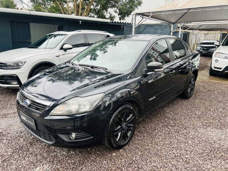focus 2.0 glx sedan 16v gasolina 4p automatico 2009 caxias do sul