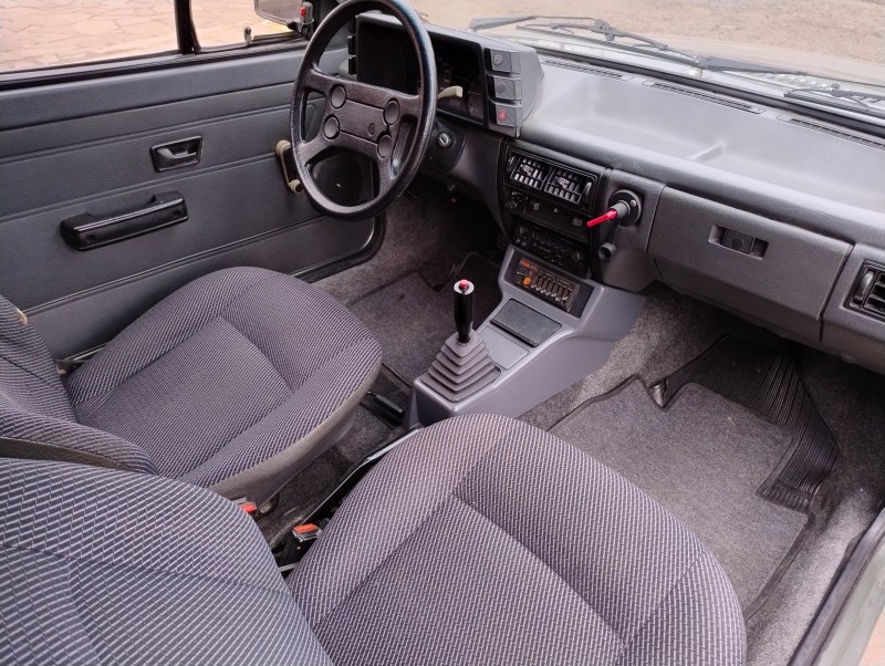GOL 2.0 MI 8V GASOLINA 2P MANUAL - 1993 - VACARIA