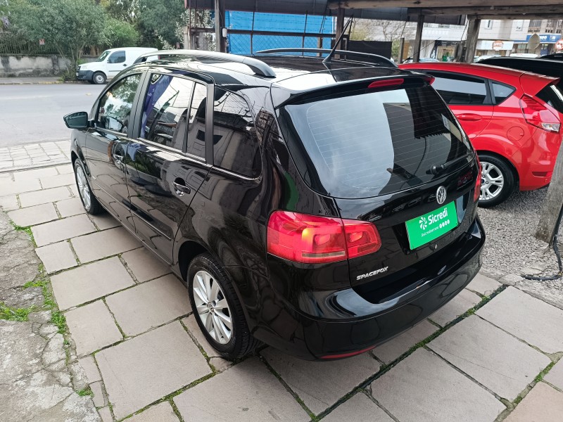 SPACEFOX 1.6 MI TREND 8V FLEX 4P MANUAL - 2012 - BENTO GONçALVES